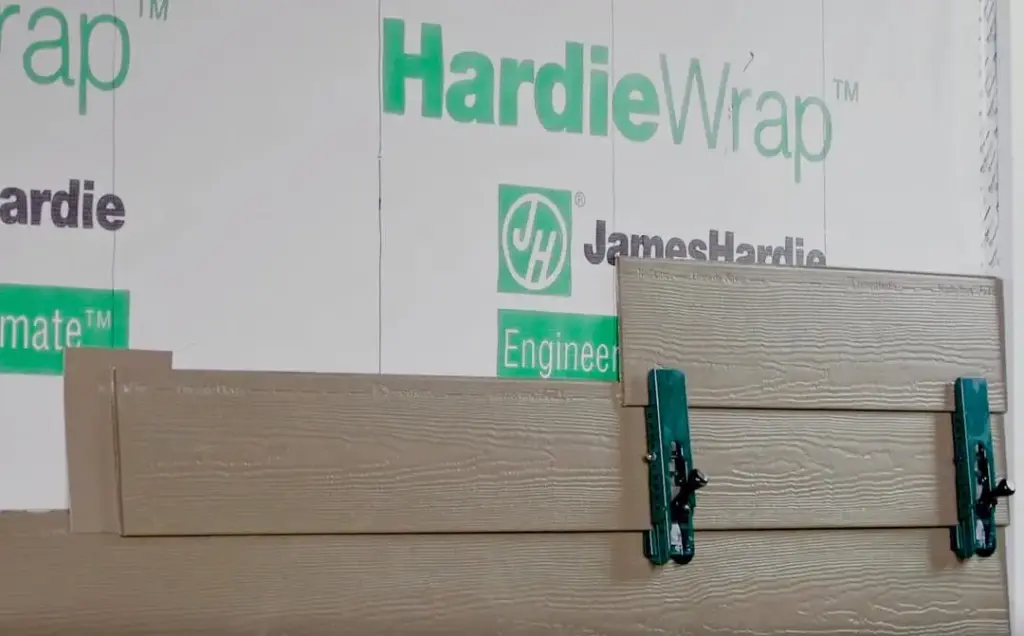 How to Install Lap Siding | James Hardie Pros